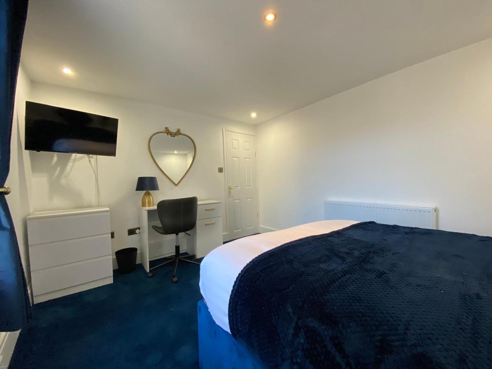 Aquarius Apartment - Sea View - Sleeps Seven Blackpool Exterior foto