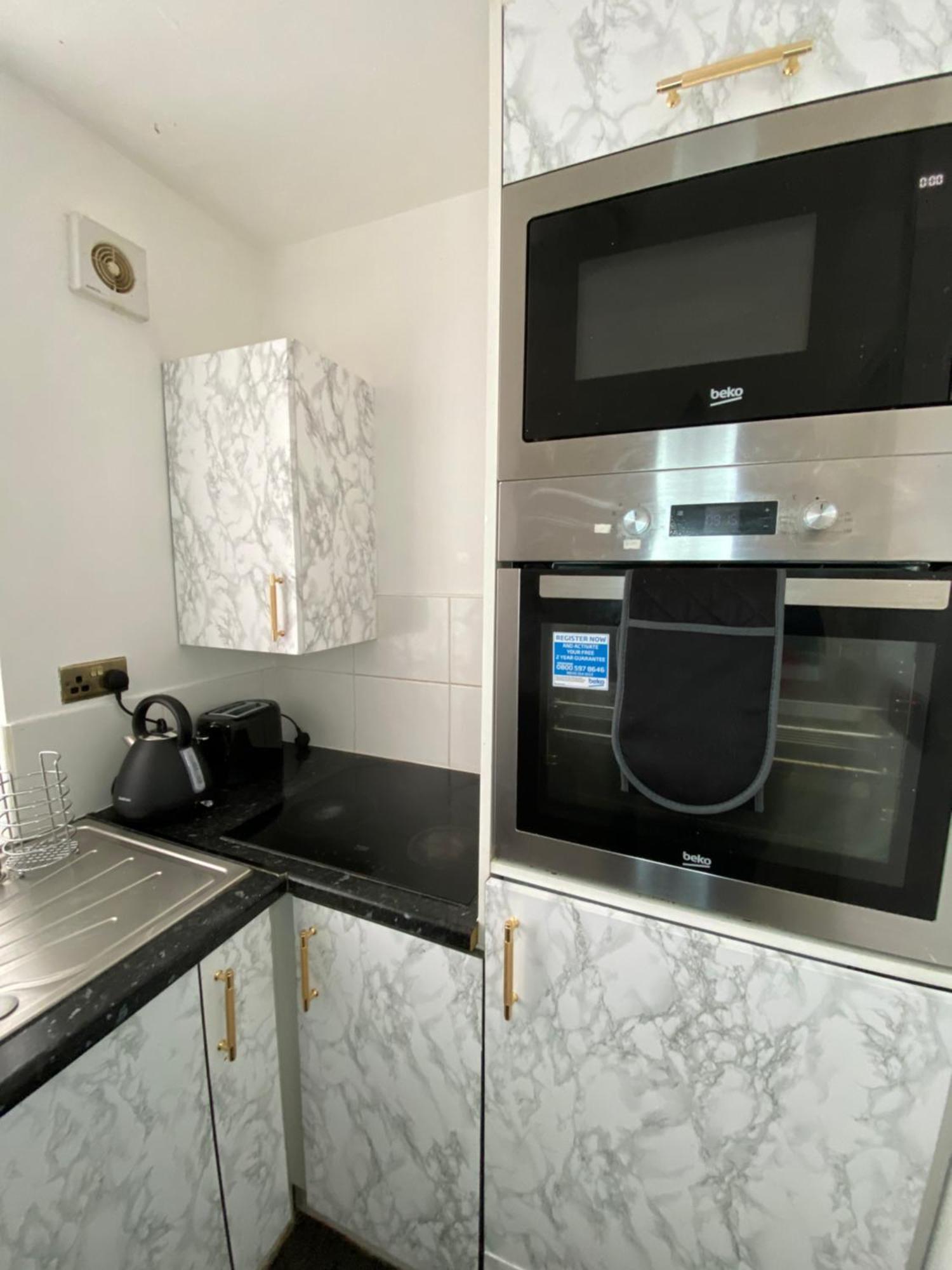 Aquarius Apartment - Sea View - Sleeps Seven Blackpool Exterior foto